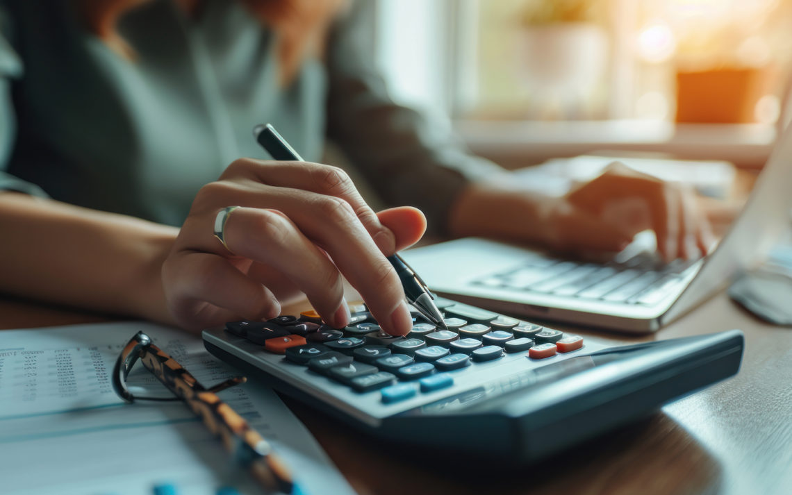 Jak wyliczyć wysokość opłat wobec OZZ, czyli najpierw sprawdzaj, potem decyduj